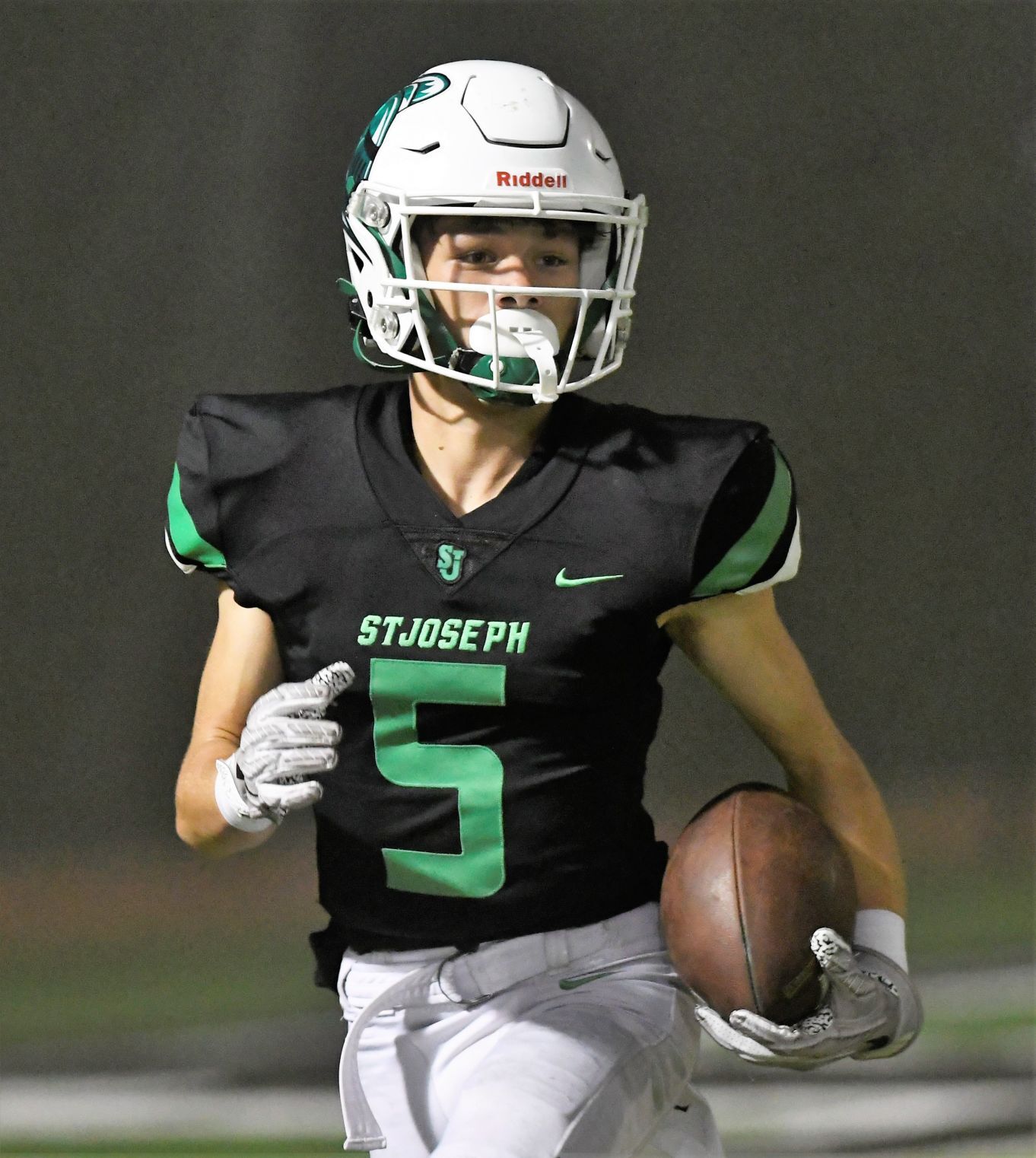 102921 ERHS SJHS FB 13.JPG